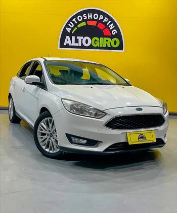 FORD FOCUS 2.0 SE PLUS FASTBACK 16V FLEX 4P POWERSHIFT
